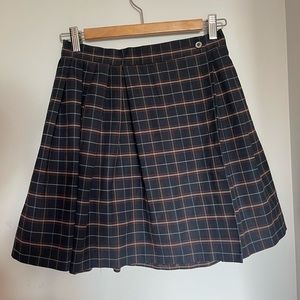 Vintage pleated plaid skirt